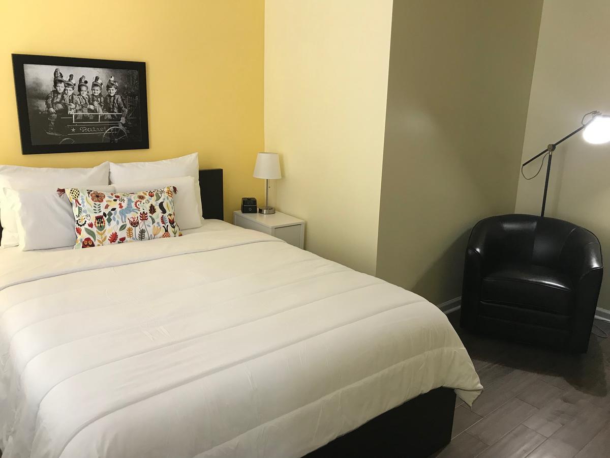 The Sherman Inn Batesville Extérieur photo